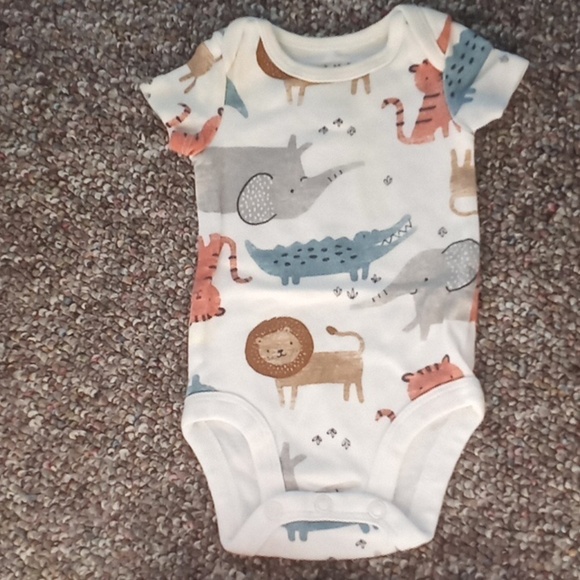 4 Newborn Onesies - Picture 2 of 5